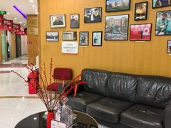 -雅悦齿科(顾村公园店)