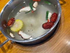 -呷哺呷哺 蔬菜畅吃(中发百旺店)