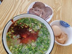 -德元兰州纯汤牛肉面