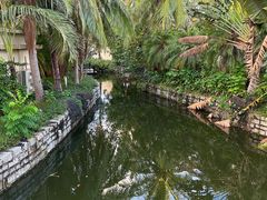 -三亚亚龙湾铂尔曼别墅度假酒店