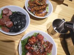 肠肠双拼（肉肠+墨鱼肠）-么肆烤肉·中式自助·烤肉大排档(街道口季佳PAI店)