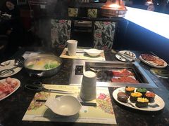 -阪尚皇·原切牛排·烤肉火锅自助(北京路店)