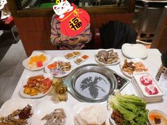 -佰烧海鲜烤肉火锅自助(世茂国际广场店)