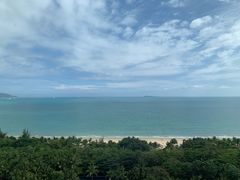 -三亚湾海居铂尔曼度假酒店