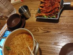 -恩你小木屋·韩式料理(假日广场店)