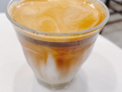-白鹅咖啡(金城花园店)