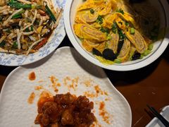 -魏铭鱼头捞饭(晋阳路店)