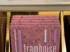 -Laderach 莱德拉(上海环贸iapm店)