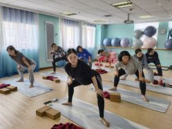 -爱尔乐美孕产瑜伽·普拉提