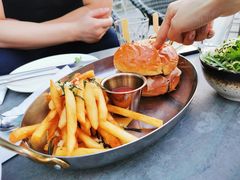 牛肉鹅肝火腿汉堡-城市露台景观餐厅(淮海路店)