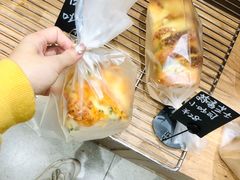 -沁屋面包店(人民东路店)