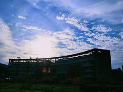 -金陵中学(河西分校)