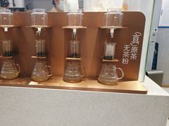 -喜茶(北京华贸购物中心店)