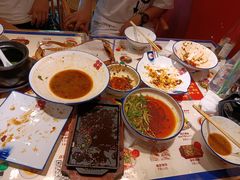 -点兵点将·四川传统小吃集(勐海路店)