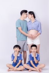 -小熊维尼高端孕婴摄影(清湖金銮店)