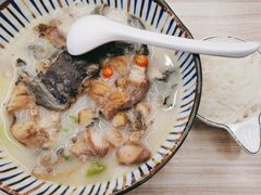-鲜越鲜鱼粉(财富购物中心店)