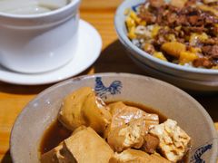 -红猪卤肉饭(大西洋美食城店)