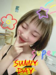 -AYO SALON
