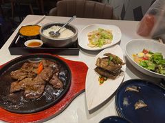 -荟廷·晶萃(陆家嘴尚悦湾店)