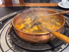 -阿山卓·野生菌火锅·纳西火塘烤肉