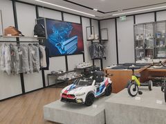 -上海宝宁宝马4S店