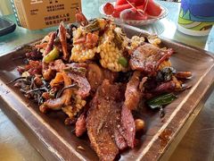 -隔壁老王·家常云南菜(花巷店)