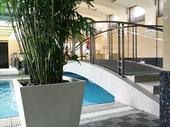 -上海波特曼丽思卡尔顿酒店