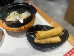 -馋三尺蟹粉小笼(人民广场店)