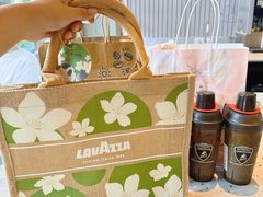-LAVAZZA拉瓦萨咖啡(中航城君尚购物中心店)