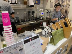 -霸王茶姬(泛海广场店)