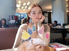 -港丽餐厅(高德置地店)