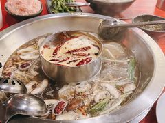 -谭鸭血老火锅(万象九宜城店)