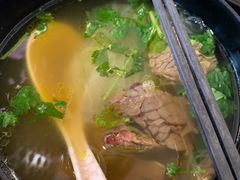 咖喱牛肉汤-舒蔡记生煎菜饭(云南中路店)