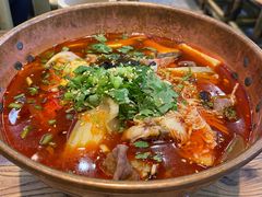 -成都你六姐·牛肉冒菜(上海环宇荟店)