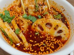 钵钵鸡-太二酸菜鱼(天鹅湖万达店)