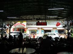 -四川小胡子海鲜(丁村万人海鲜广场店)