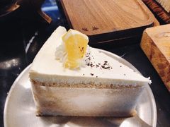是日蛋糕-邊渡咖啡