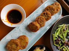 -莲餐厅·湖北菜·潜江小龙虾店(愚园路店)