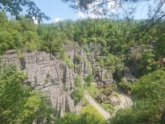 -梭布垭石林景区