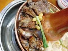 -岳记兴隆·青城腊排铜火锅(融创店)