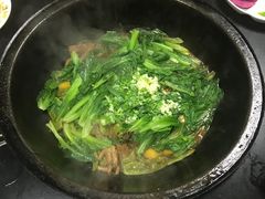 -妈妈家铁锅炖(景诚园综合楼店)