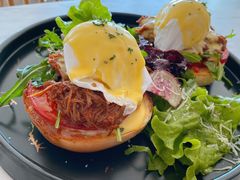 疯狂手撕牛肉班尼迪克蛋-The Rug Cafe(王府中环店)
