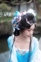 -一揽芳华汉服旗袍体验馆(拙政园店)