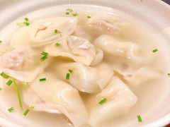 三鲜大馄饨-万寿斋(山阴路店)
