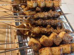 -烤满分·东北烧烤(首经贸店)