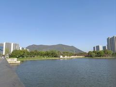 -诺贝尔湖公园