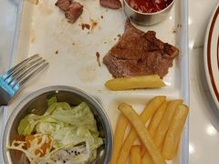 -菲滋意式餐厅(临海银泰店)