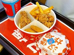 -京北大世界