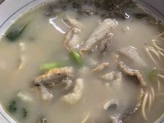-明呈黄鱼面馆(斜土路店)