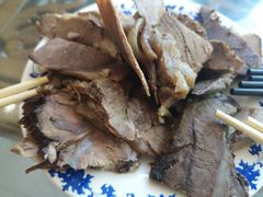 -吾穆勒蓬灰牛肉面·清真(北滨河中路店)